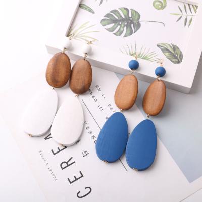 China 2021 Vintage Shangjie OEM Geometric Wood Round Round Oval Long Elegant Wooden Drop Earring for sale