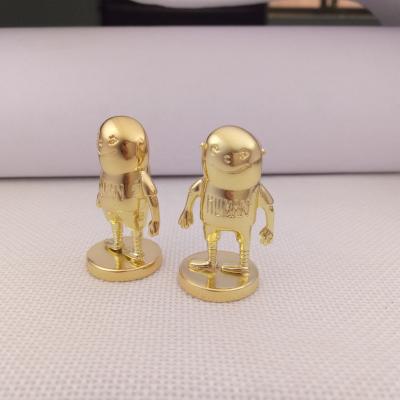 China Europe Fan Made Custom Home Office Interior Decoration Gold Metal Japanese Movie Statue For Office for sale