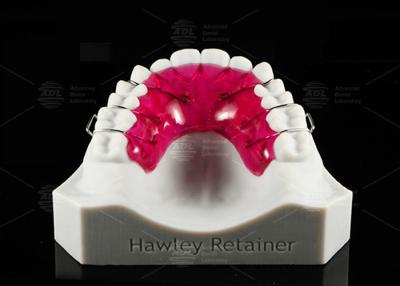 Cina Confortevole supporto in acrilico in acciaio inossidabile Hawley Soluzione ortodontica efficace in vendita