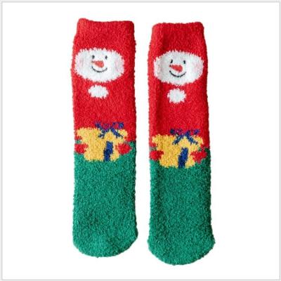 China New Furry Christmas Furry Christmas Women's Santa Socks Wholesale Indoor Yarn Thermal Chenille Causes Rotating Slipper Fuzzy Cozy Christmas Sock Fluffy for sale