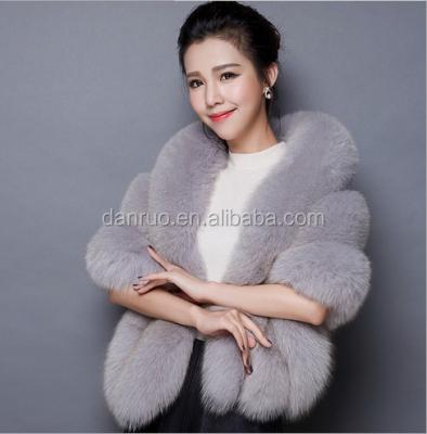 China Newest Fashion Fox Fur Wedding Shawl Wild Imitation Scarf Newest Large Vest Bride Bride Short Waist Shawl Vest for sale