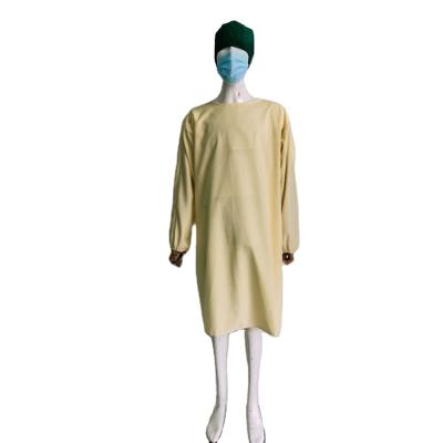 China chinese style 99%polyester+1%carbon isolation gown medical disposable surgical gown aami 4 SMS isolation gown for sale