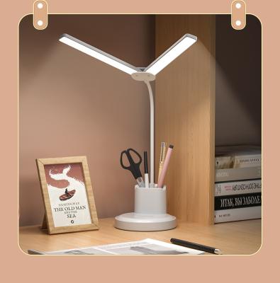 China Modern Rechargeable Dual Light Source Eye-Caring Reading Wide Angle LED Lamp for sale