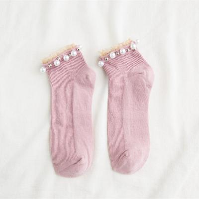 China New Fashion Breathable Professional Comfortable Double Needles Beads Cotton Ankle Socks for sale