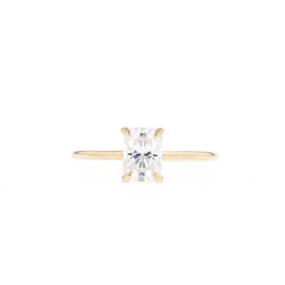 China Romantic Custom 2ct Moissanite Ring Rose Gold Jewelry 14k 18k Solid Gold Rings for sale