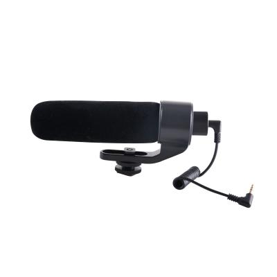 China Super-cardioid directional shock mount microphone for interview and live streaming for sale