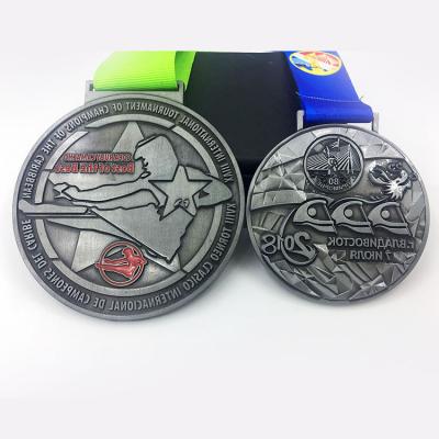 China Wholesale cheap miraculous award metal soccer 3d memorabilia custom medal health care institutes graduation medals school for sale