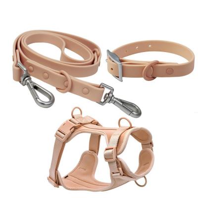 China 2022 Viable Factory Wholesale Hot Selling Soft Dog Harness Set With Waterproof PVC Hunting Dog Collar Leash for sale