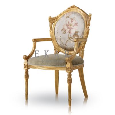 China Antique Accent Wooden Armchair Royalty Living Room Leisure Arm Chair for sale