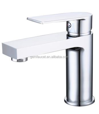 China Fashionable Simple Metered Hole Sink Bar Faucet Bathroom Faucets for sale