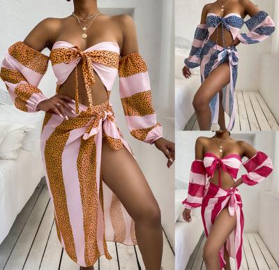 China 2021 European trade women's summer new long sleeve and American long sleeve bikini viable outdoor printed swimsuits for sale