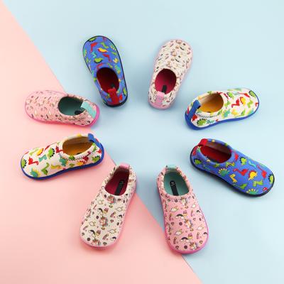 China Anti-odor Lovely Newborn Child Newborn Cartoon Style Children's Comfortable Soft Boots Children's Sports Shoes for sale