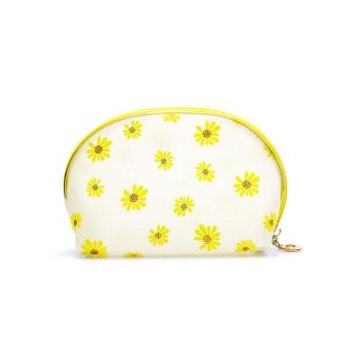 China Fashion Style Durable PVC Bag Toiletry Bag Cosmetic Makeup Pouch With Daisy Patterns for sale