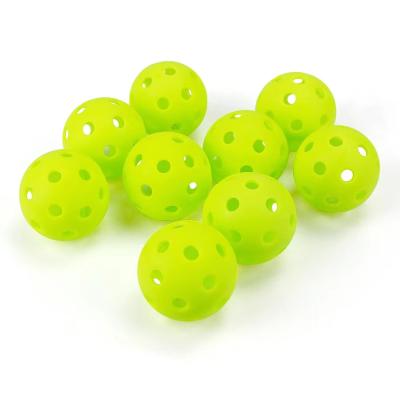 China Wholesale PP/PVC Golf Ball Air Circulation Golf Ball Golf Practice Ball for sale