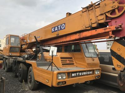 China De Tweede Handkranen van KATO nk-300e-III, Originele Verf van Tweede Hand de Vrachtwagen Opgezette Kranen Te koop