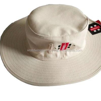 China 100% cotton commoner embroidered with 2 metal eyelets with green underbrim white towel around inside off white broadbrimmed sun hat for sale