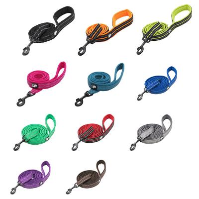 China Beloved Pet Reflective Leashes Wholesale Retractable Reflective Dog Leash Nylon High Quality Dog Leash No Pull for sale