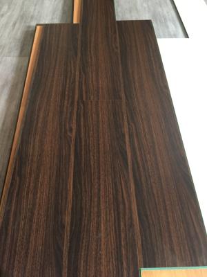 China 8.3mm,Ac3 HDF Laminated Wood Flooring.8mm oak wood grain laminate flooring. for sale