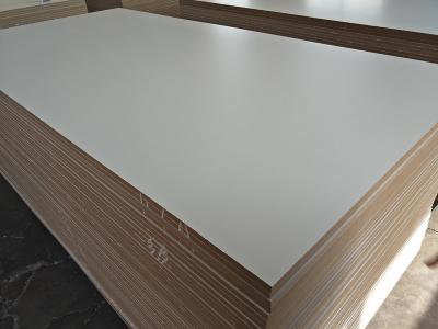 China 18mm warm white,snow white melamine mdf sheets for Saudi arabia,qatar,Bahrain,dubai for sale