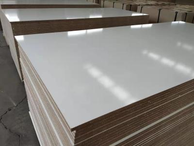 China Factory of MDF BOARD.Furniture grade melamine faced mdf manufacturer,WARM WHITE MDF,SNOW WHITE MDF BOARD for sale