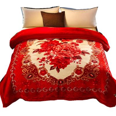 China Winter Floral Blanket Super Soft Waterproof Mink Raschel Quilt Cover Blanket For Bedroom Living Room for sale