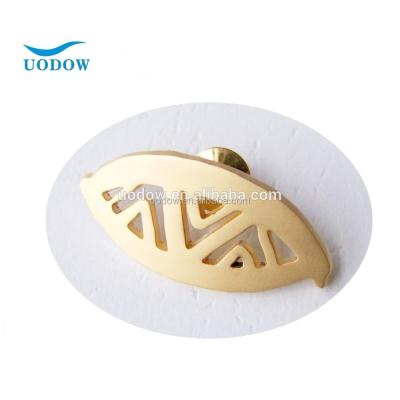 China High Quality Die Cut Lapel Pin Die Casting Pin Badges from Europe for sale