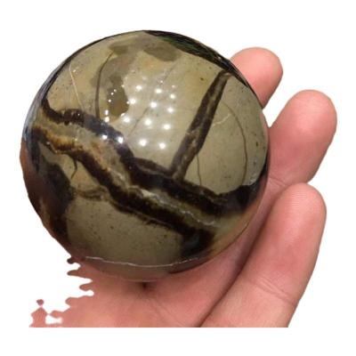 China China Septarium Quartz Ball Wholesale Natural Crystal Beetle Stonespheres For Home Decoration for sale