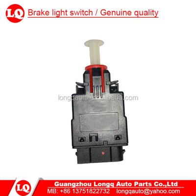 China 61311382385 For BMW E30 E34 E31 E32 E36 Z3 Brake Light Switch Standard Size 61318360417 for sale