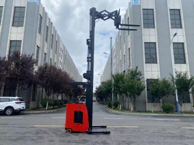 China Electric Double Extension Forward Shift Forklift Capacity 1600 KG Lifting Height 5500 MM for sale