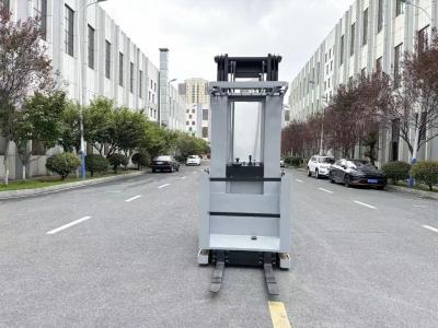 China Standing Electric Pallet Picker Battery-Powered Order Picker 1000 KG Lift Height 6000 meters for sale