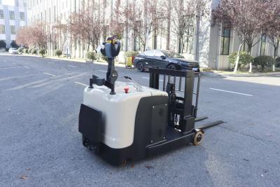 China 1.5 Tons Electric Counter-balance Forklift Truck  AC Drive zu verkaufen