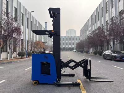 Cina Doppia portata in avanti carrello elevatore elettrico altezza di sollevamento 7 metri in vendita