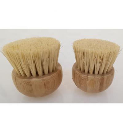 China Sustainable Kitchen Craft Mushroom Cleaning Brush with Beech Wood and Tampico Fiber Wash Mushroom Brush for sale