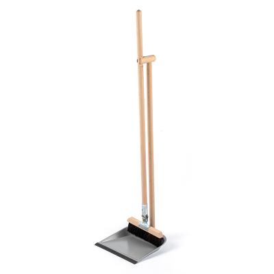 China Viable hot sale beech wood broom and dustpan natural standing set, metal standing broom and dustpan set for sale