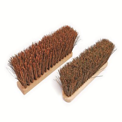 China Home Used Outdoor Yard Sweeping Brush Ideal For Outdoor Use for sale