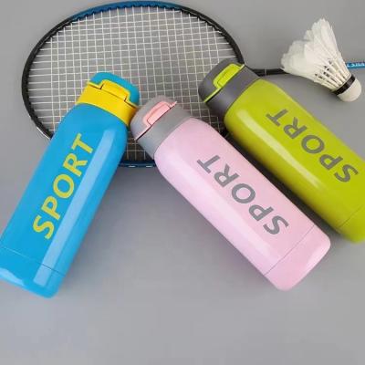 China PORTABLE Smart Product Ideas 2021 Outdoor Double Wall Stainless Steel Sports Drink Water Bottle For Drinking for sale