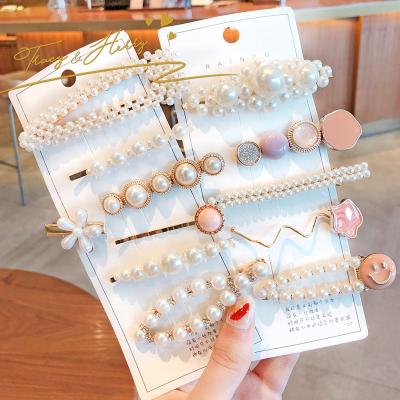 China Tracy&Herry Women Hair Accessories 2022 New Design Hair Accessories Pearl Hair Clips Platypus Rhinestone Accessories Women Hair Clips for sale