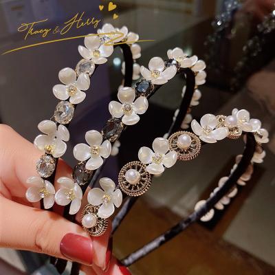 China Tracy decoration of ladies' hair and Korean temperament Diamond Headband pearl flower headband Herry style version of retro baroque fairy hair accessories for sale