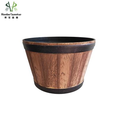 China Wholesale Tecture CLASSIC Home Decor Wooden Garden Patio Whiskey Barrel Planter Pots For Plant for sale