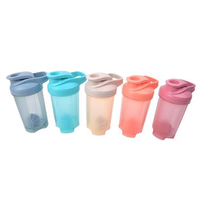 China Viable Easy Take Water Bottle Shake Protein Powder Leakproof Shake Bottle for sale