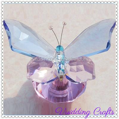 China Decorative Gift Crystal Butterfly Perfume Bottle For Wedding Gifts for sale