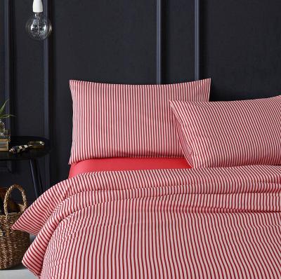 China Four-Piece Nondisposable Cotton Girl Red Stripe Duvet Cover Bed Set With Zipper for sale