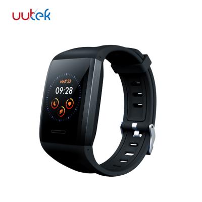 China Latest Smart Wristband Heart Rate Fitness Tracker GPS Tracker UUTEK Q7S Auto Focus for sale