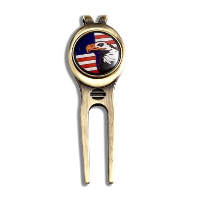 China Wholesale Logo Golf Divot Tool Custom Golf Repair Divot Tool Golf Magnet Clip Metal Golf Ball Marker en venta