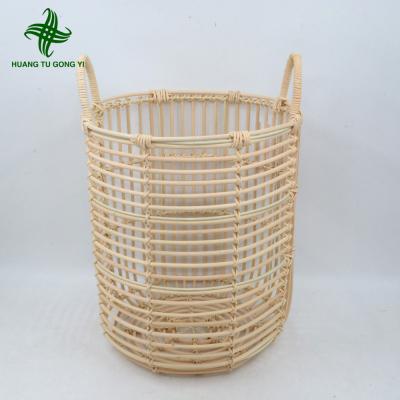 China Sustainable Round Rattan Laundry Basket Large Capacity Clothes Storage Wicker Woven Dirty Basket for sale