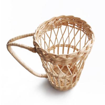 China Huangtu Sustainable Wholesales Handmade Vintage Woven Rattan Glass Cup Inserts With Glass Cup Holder Wrapping Cup for sale