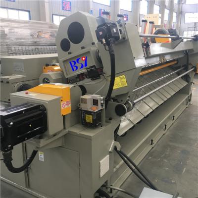 China High Speed ​​Rotary Cut Woodworking Machinery 4feet Poplar Veneer Making Machinery / Poplar Plywood Veneer Production Line for sale