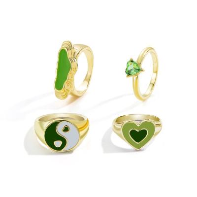 China FASHIONABLE Green 4pcs/set Clouds Heart Geometric Joint Ring Set For Women Vintage Metal Tai Chi Love Ring Fashion Girls Gold Jewelry for sale