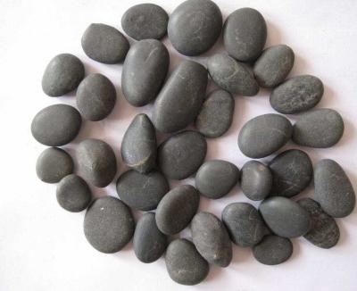 China Modern Natural Driveway Paver River Rock Black Pebble Stone for sale