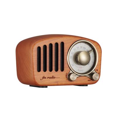 China Europe Bluetooth Speaker Vintage Radio Christmas Gift Woody Crafts Gift For Retro Holiday Decoration And Gift High Quality Wood Pattern for sale